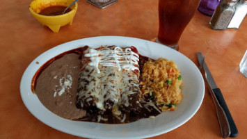 Que Brava Mexican Grill food