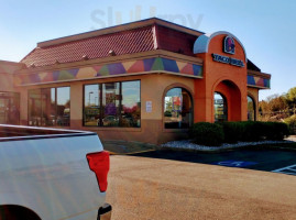 Taco Bell outside