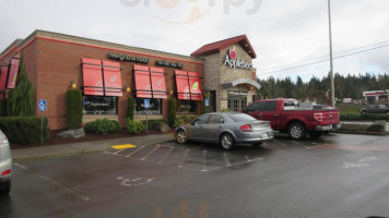 Applebee's Grill outside