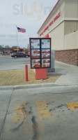 Freddy's Frozen Custard And Steakburgers outside