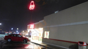 Arby's outside