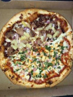 Amar Pizza food