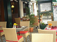 Bistrot De La Place food