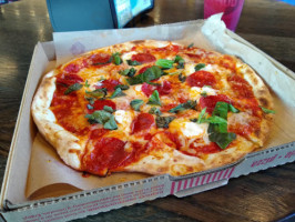 Mod Pizza food