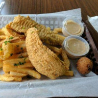 Catfish Station food