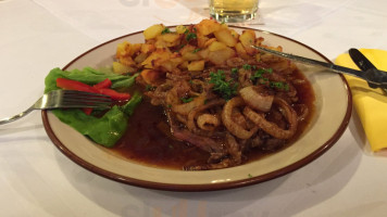 Gasthaus Und Fremdenzimmer Hirsch food