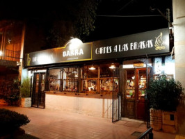 La Barra outside