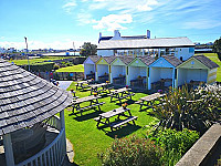 Inn At The Bay inside