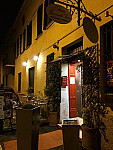 Osteria Boccondivino outside