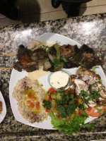 Au Petit Libanais food