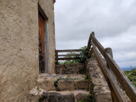 Auberge La Césarde outside