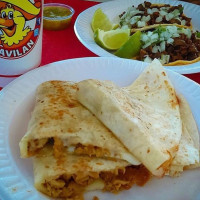 Tacos El Gavilan food