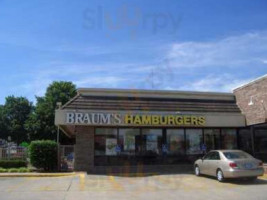 Braum's outside