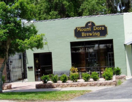 Mount Dora Brewing food