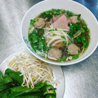 Pho 777 food