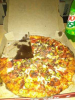 Happy's Pizza food