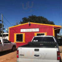 Taqueria El Tapatio outside