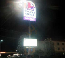 Taco Bell outside