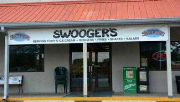 Swooger's outside