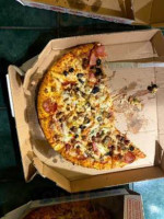 Domino's Pizza food