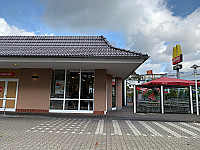 Mcdonald's outside