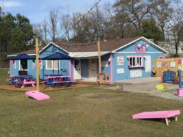 Pelican's Snoballs Grovetown outside