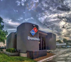 Domino's Pizza outside