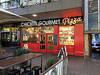 Chicken Gourmet outside