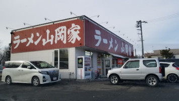 Ramen Yamaokaya outside