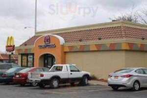 Taco Bell outside