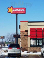 Hardee's outside