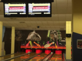 A 10 Bowling Gmbh inside