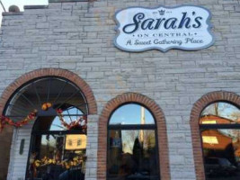 Sarah's On Central inside