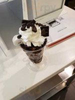 Godiva Cafe food