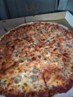 Sammy's Pizza food