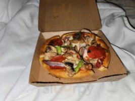 Pizza Hut food