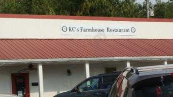 Kc's Farmhouse outside