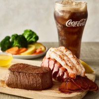 Outback Steakhouse Restaurant food