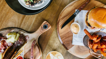 Shirt Bar Barangaroo food