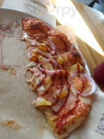 Mod Pizza food