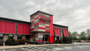 TGI FRIDAYS - Greenville outside