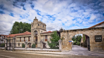 Cenador de Amós inside