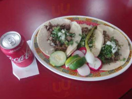 El Rey Taqueria Rostiseria food