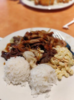 Waikikie Hawaiian Bbq food