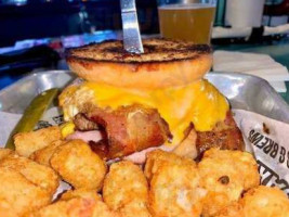 Sickies Garage Burgers Brews food