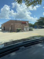 Wendy's outside