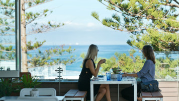 Odyssea City Beach food