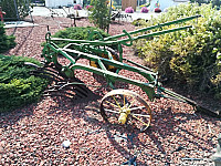 Broxburn Vegetables & Cafe outside