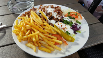 See Pizza Und Kebap food