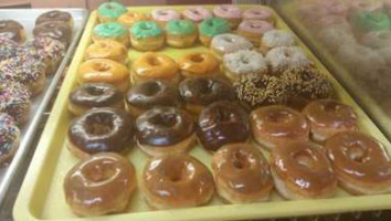 K&b Donuts food